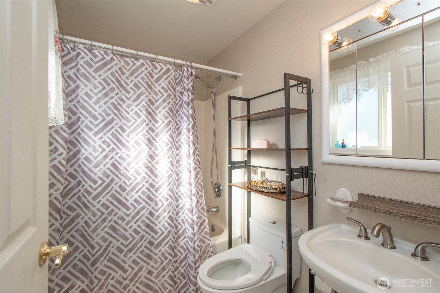 1434 Marine Drive Property Photo 22