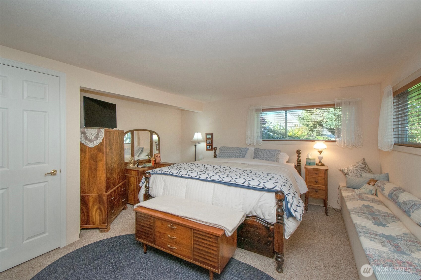 1434 Marine Drive Property Photo 32
