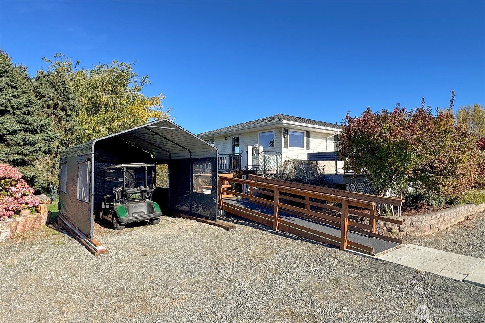 1434 Marine Drive Property Photo 38