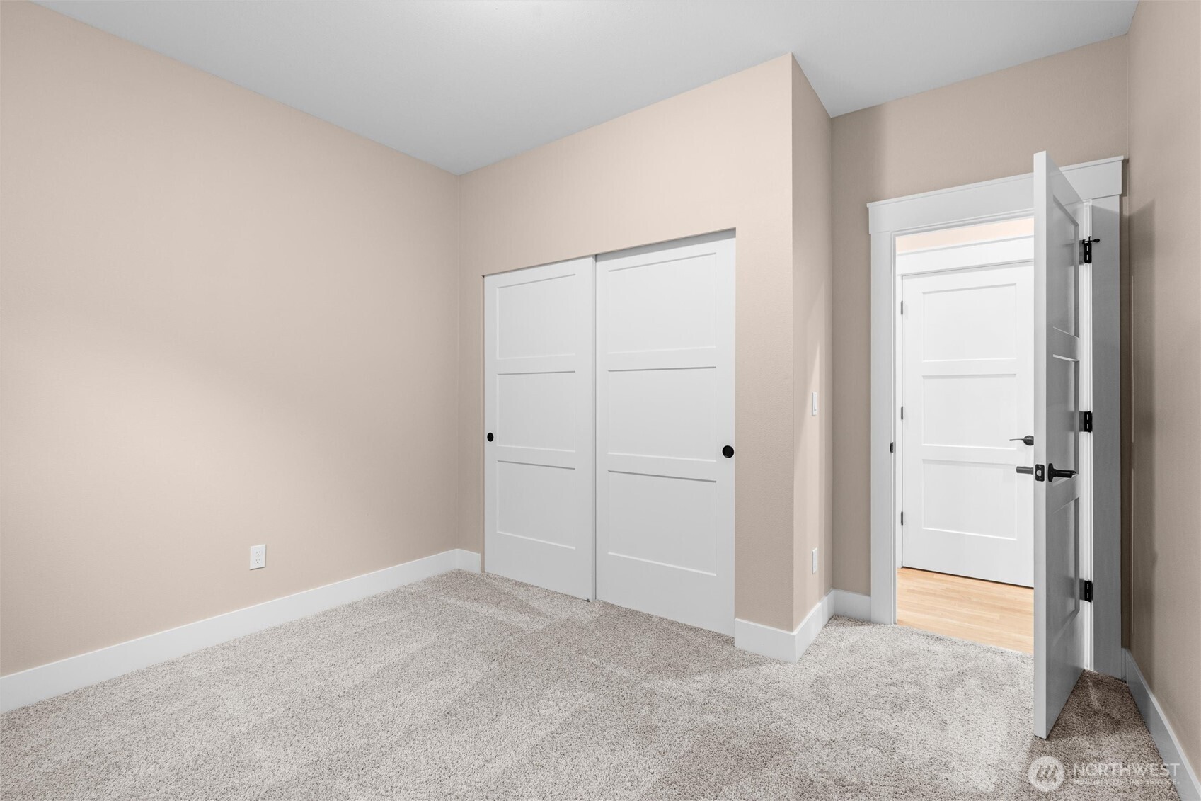 9815 Moran Road Property Photo 18