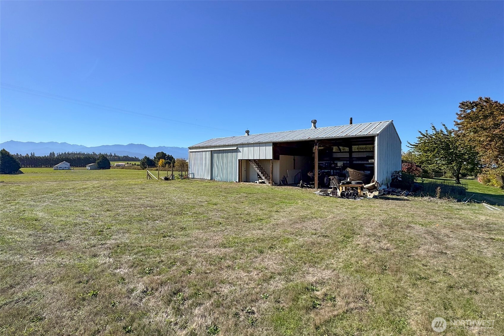 9999 Marine Drive Property Photo 11