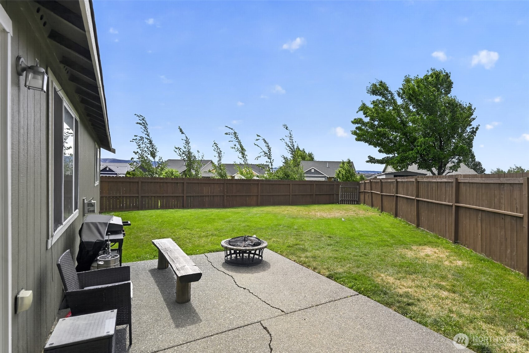 111 W Courtney Court Property Photo 20