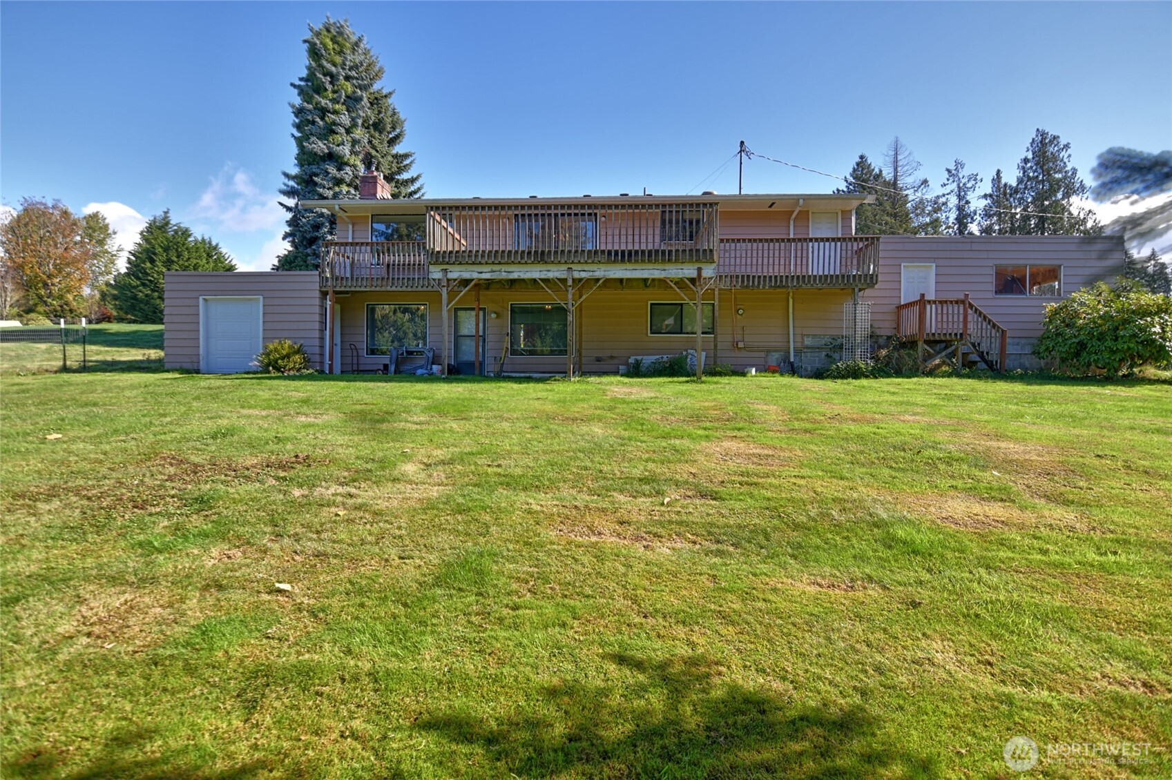 7317 24th Street Wa Property Photo 5