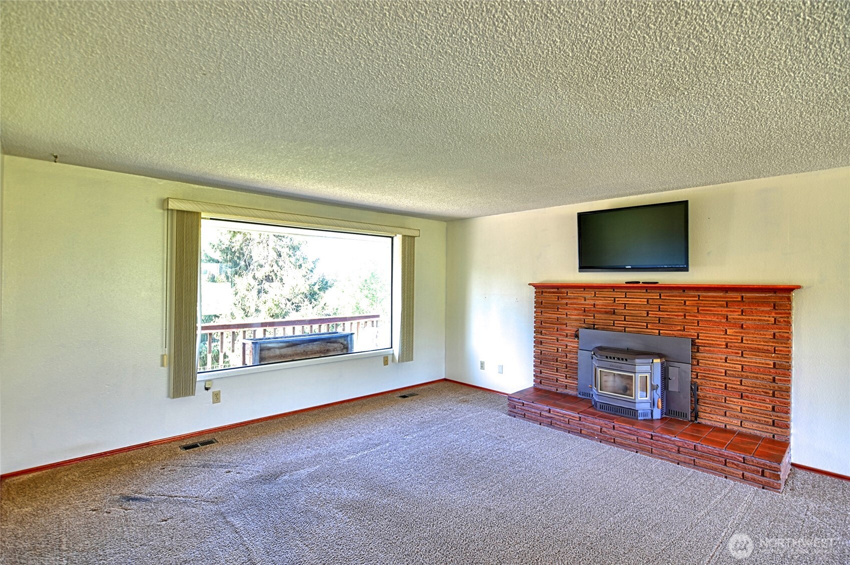 7317 24th Street Wa Property Photo 8