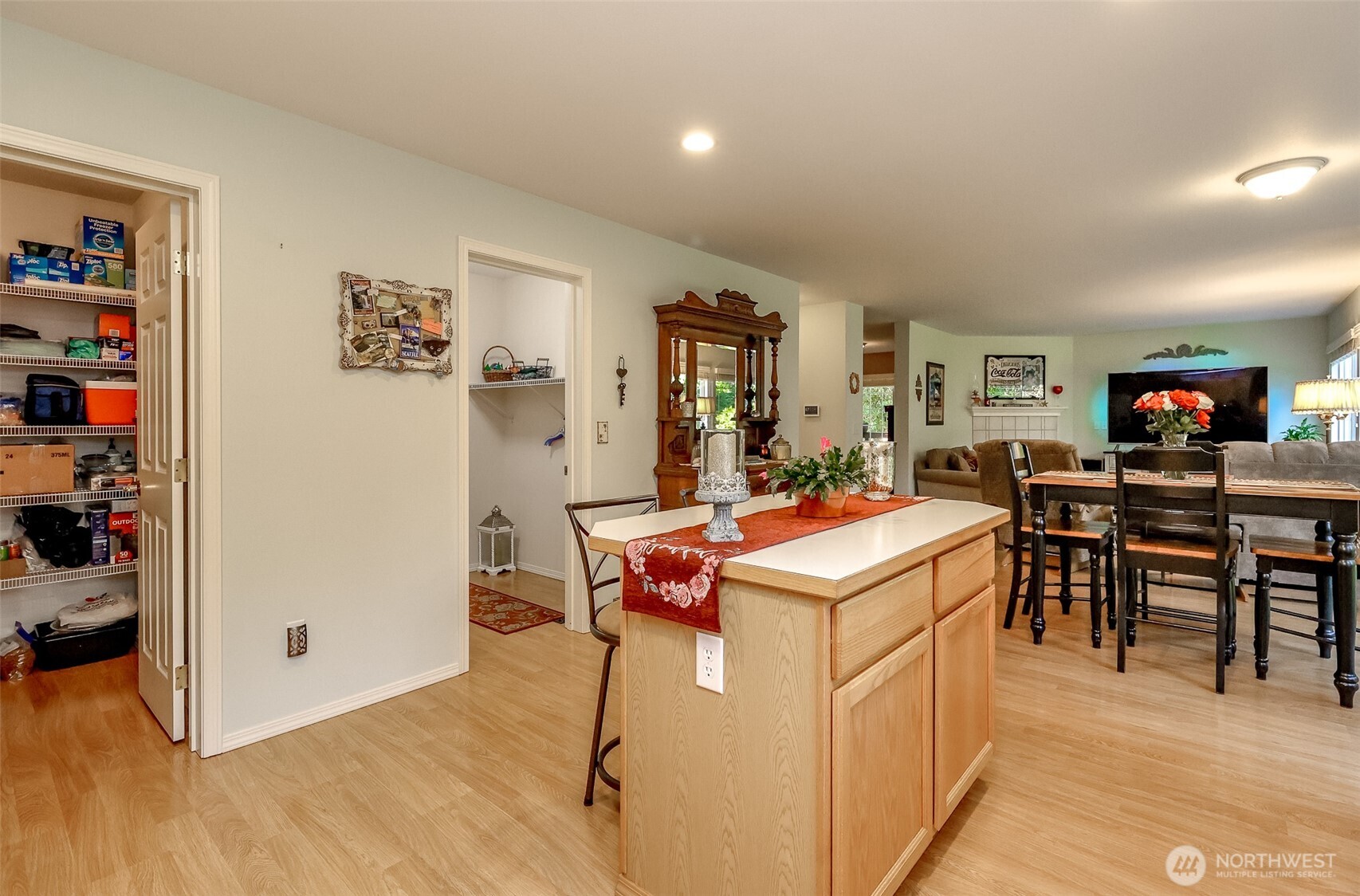 2309 28th Court Property Photo 15