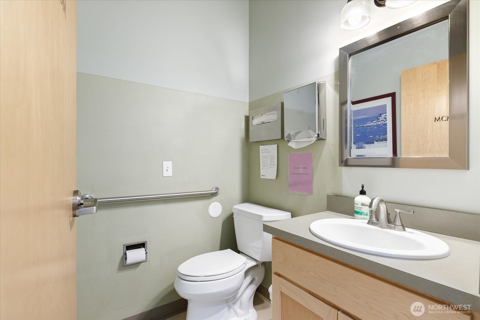 5577 Vanbarr Place Property Photo 10