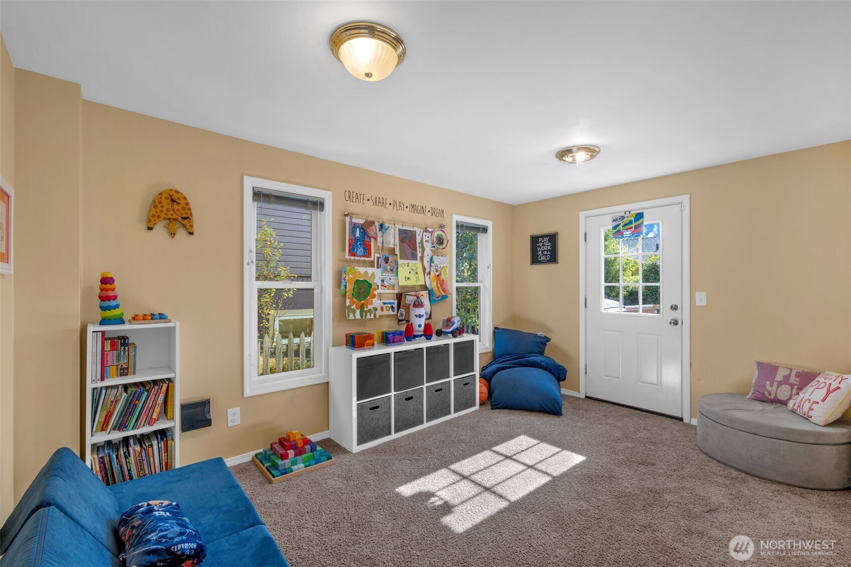 4853 S Morgan Street Property Photo 10
