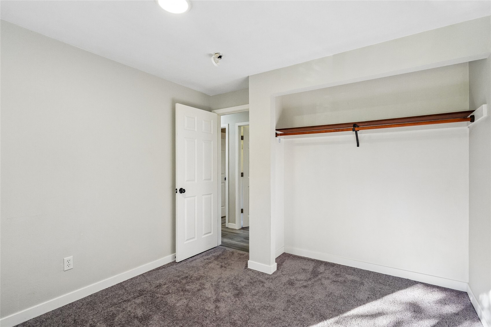 1919 67th Place Property Photo 23