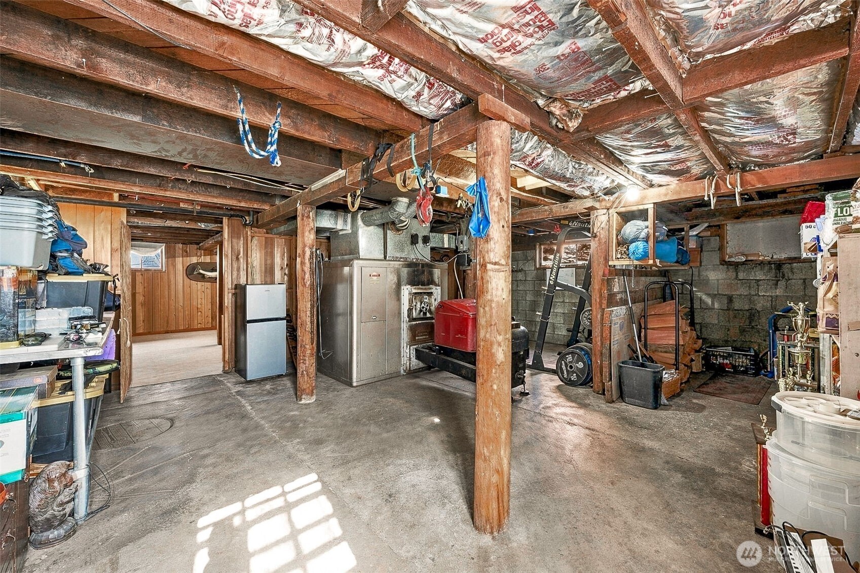300 Standford Avenue Property Photo 21