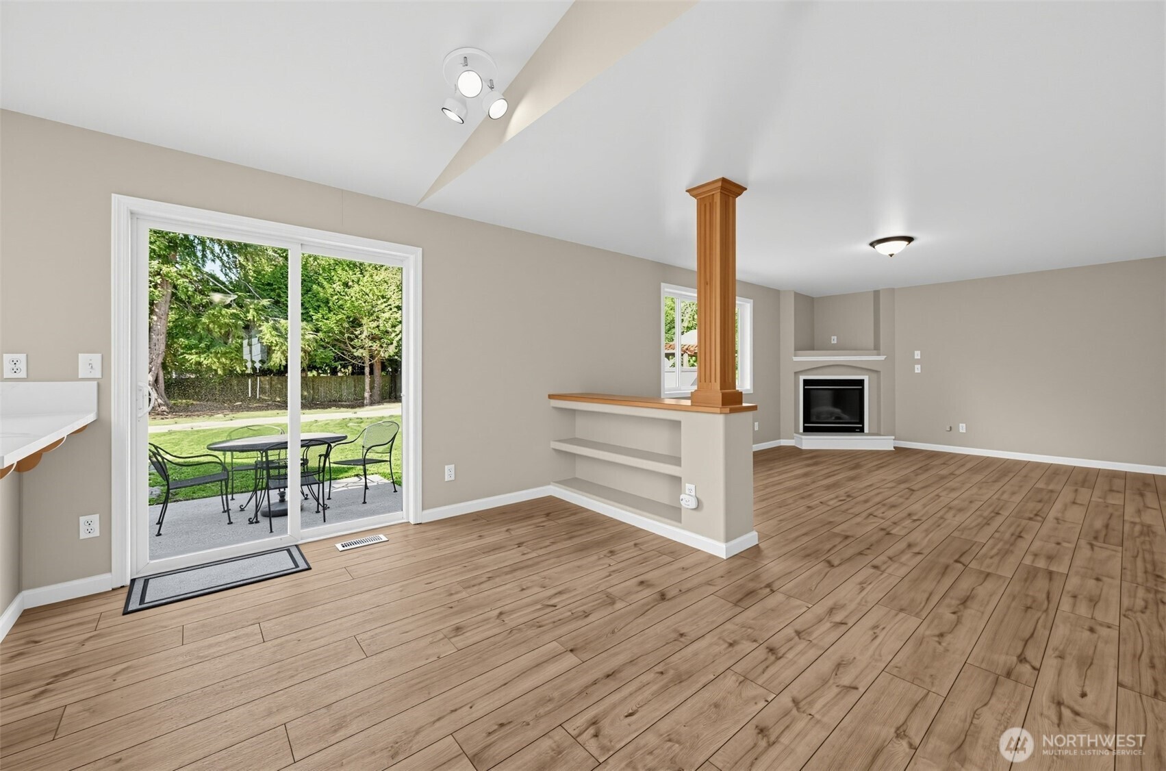 225 Brittany Street Property Photo 17