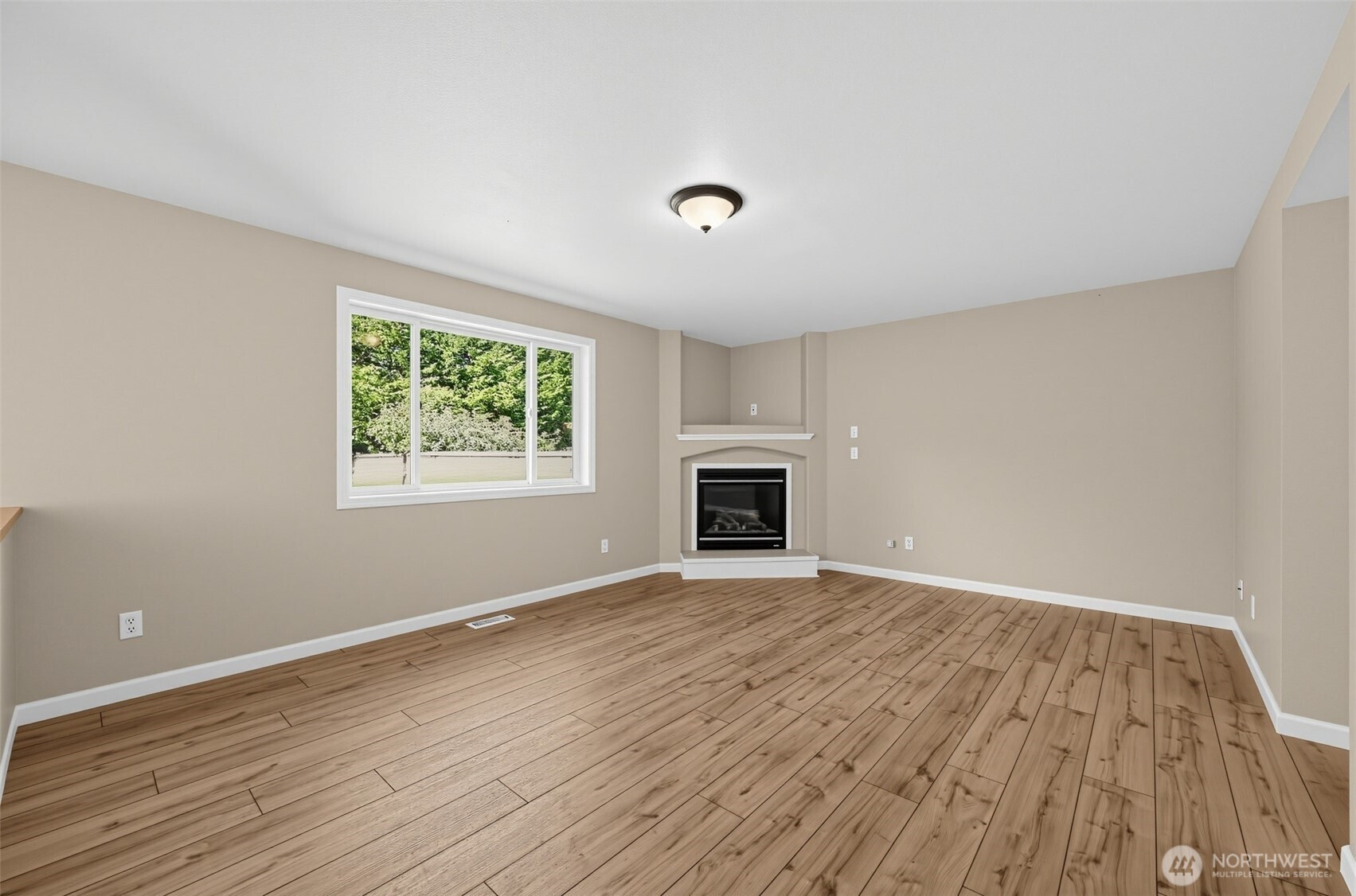 225 Brittany Street Property Photo 20