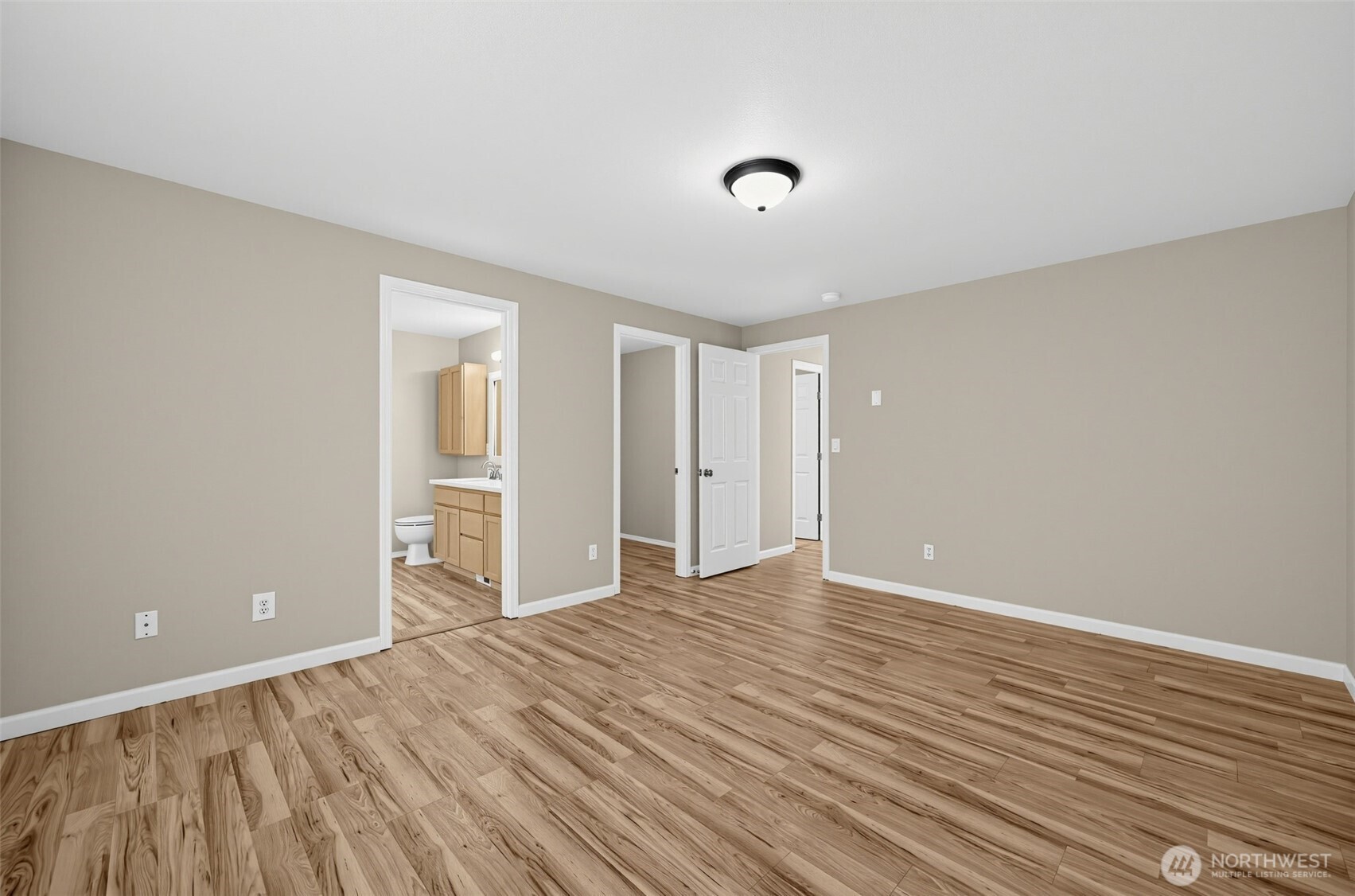 225 Brittany Street Property Photo 25