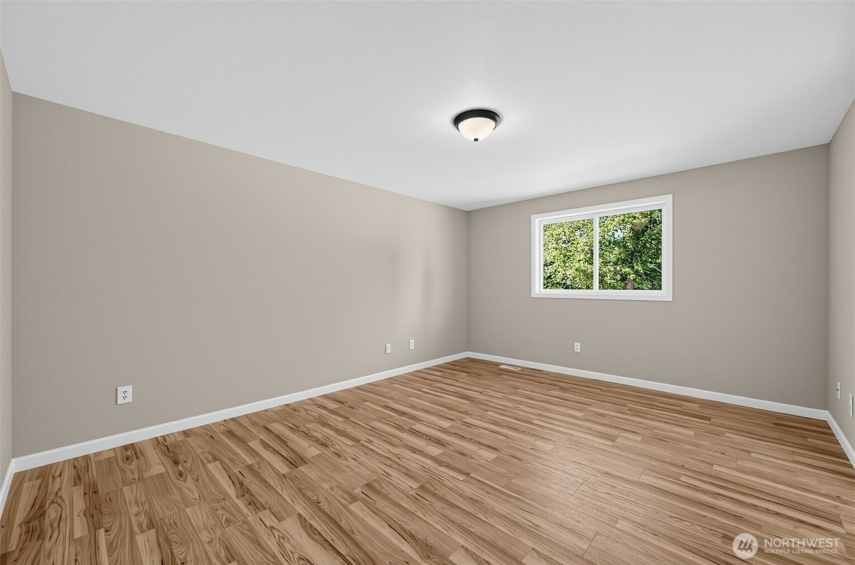 225 Brittany Street Property Photo 26
