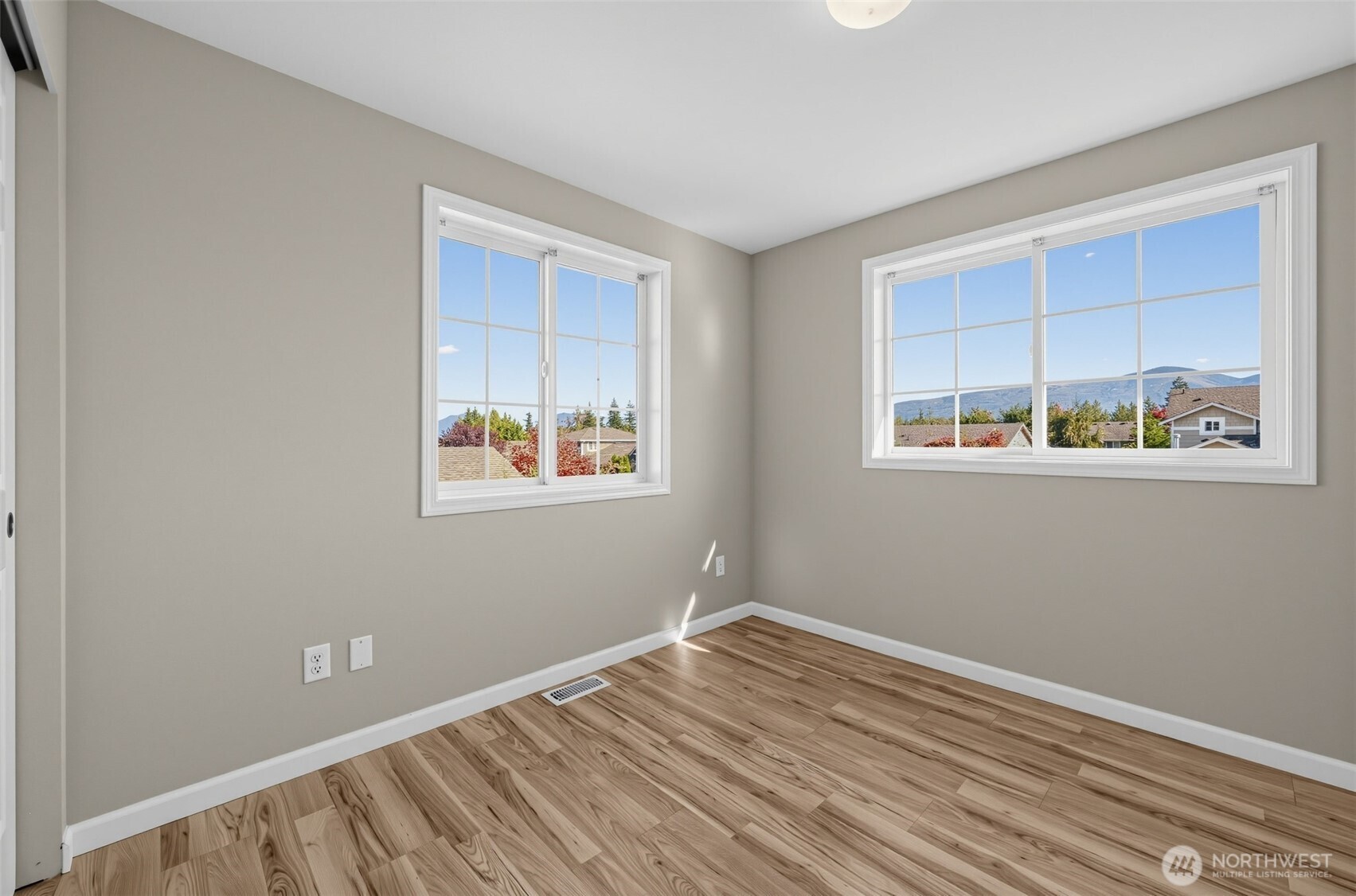 225 Brittany Street Property Photo 29
