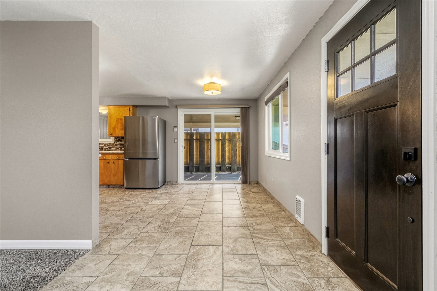630 Clark Street Property Photo 6