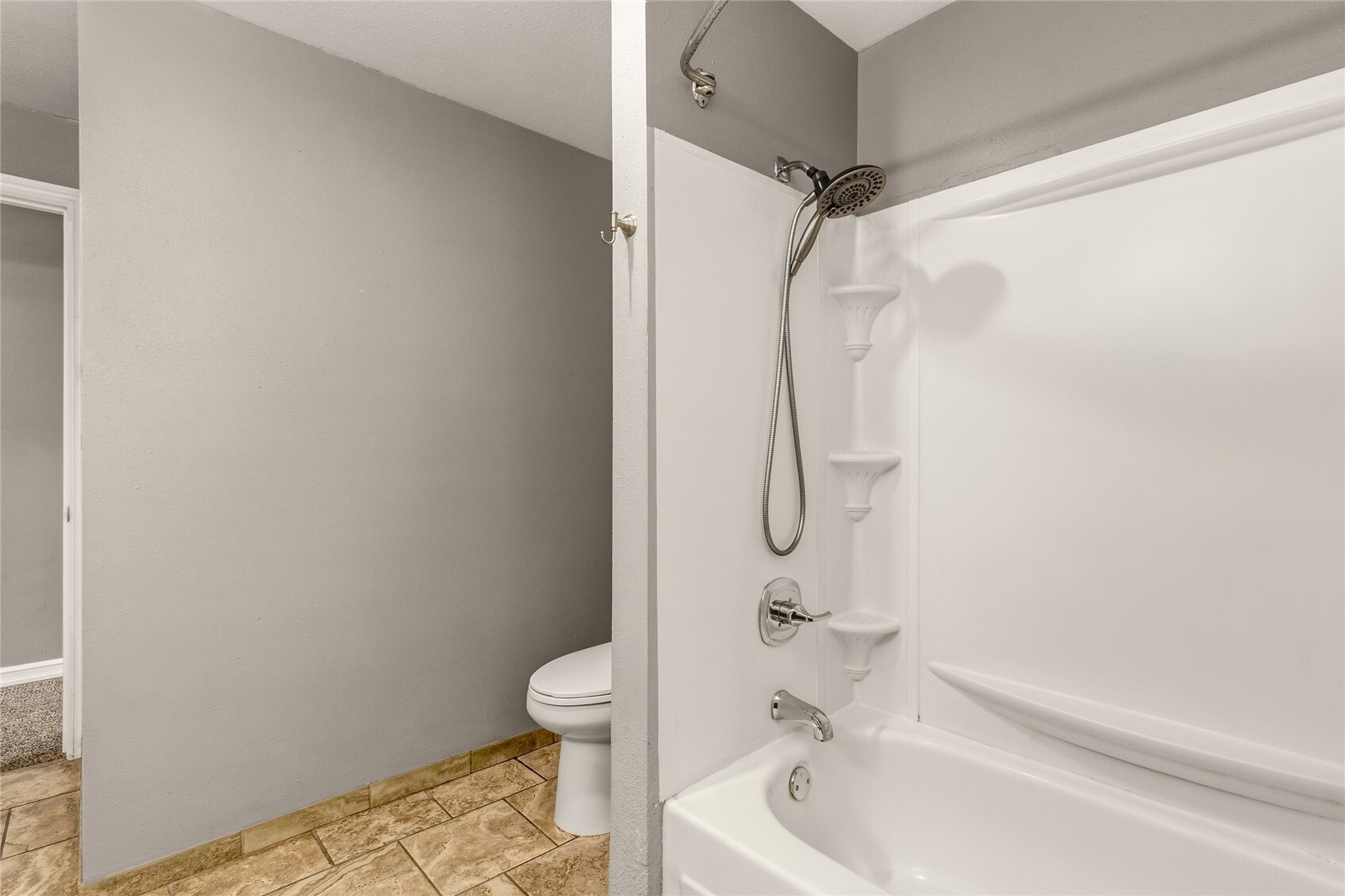630 Clark Street Property Photo 16
