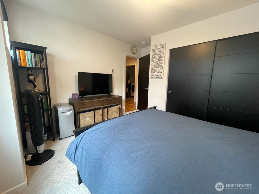 8527 Interlake Avenue Property Photo 12