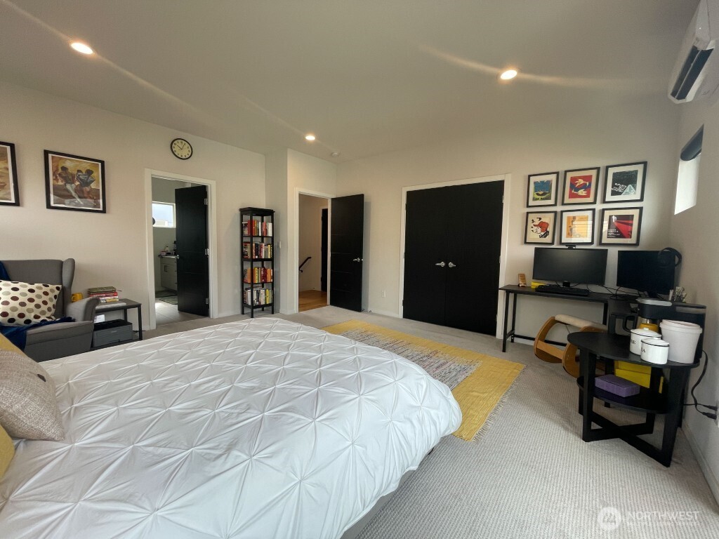 8527 Interlake Avenue Property Photo 15