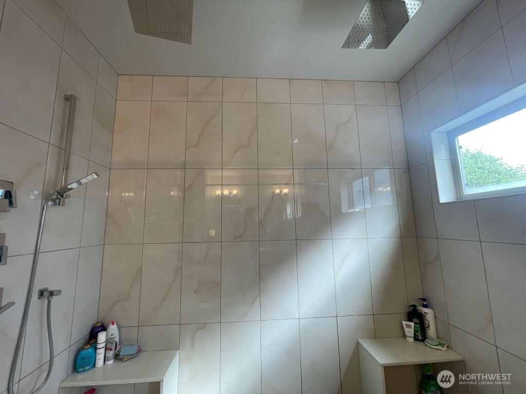 8527 Interlake Avenue Property Photo 18