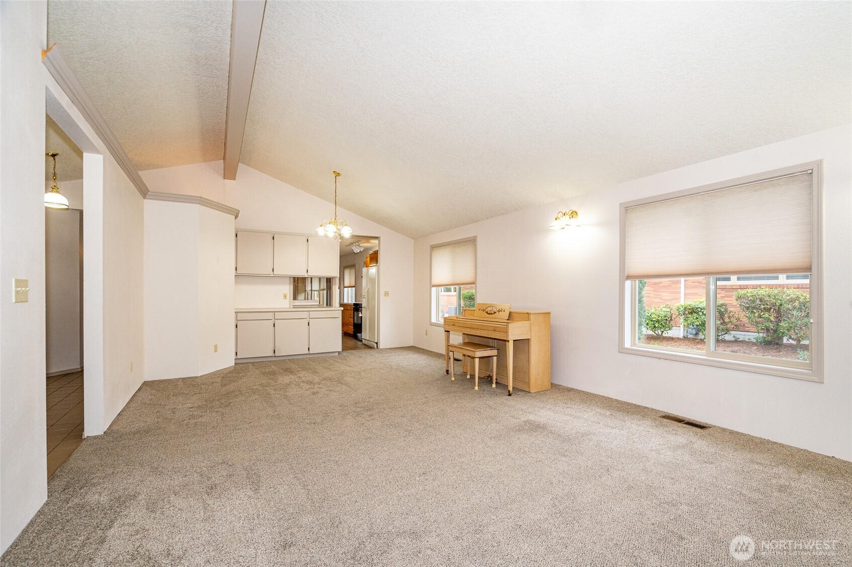 850 Sw 18th Street Property Photo 5