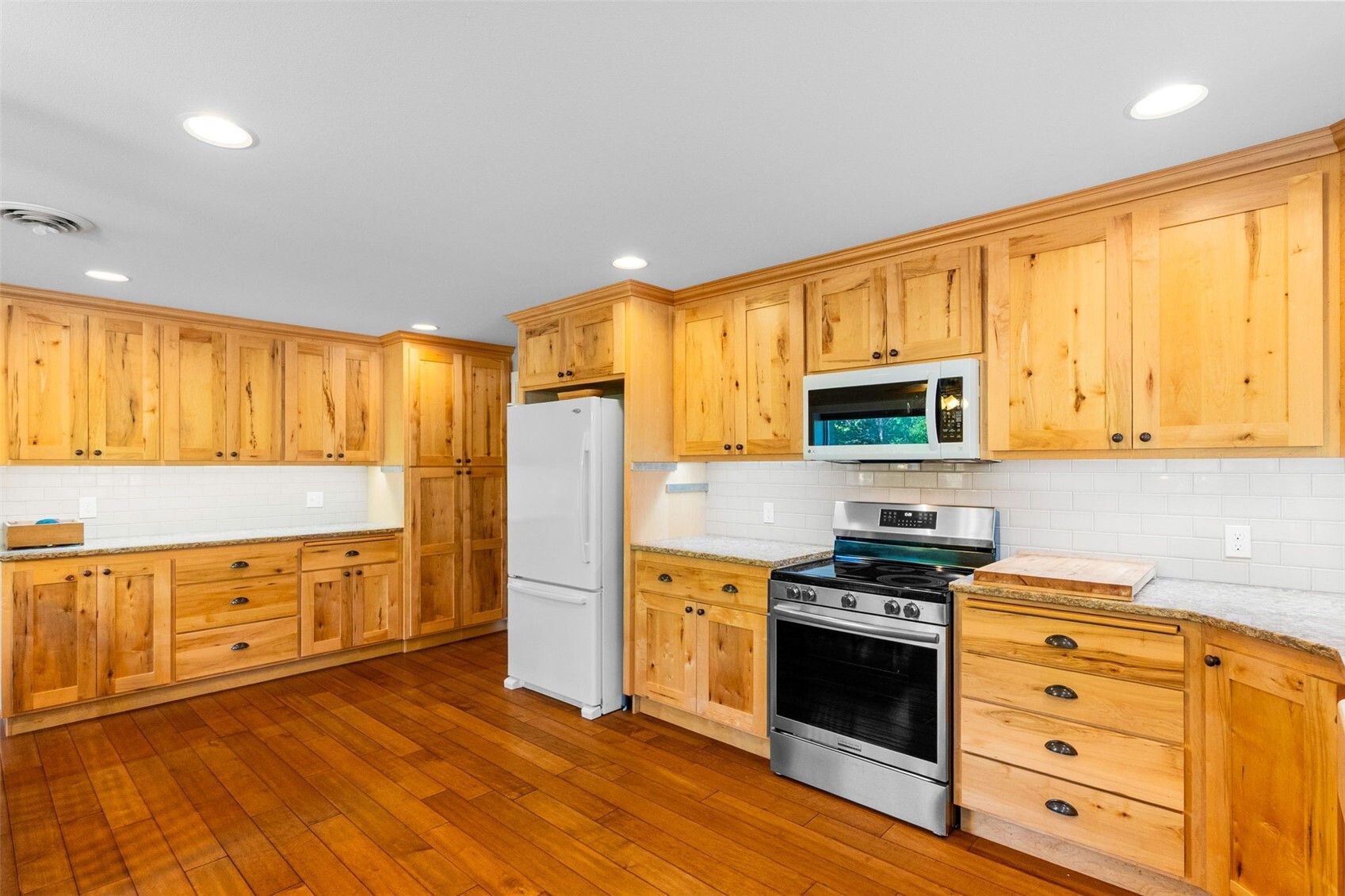 3681 Cooks Hill Road Property Photo 9
