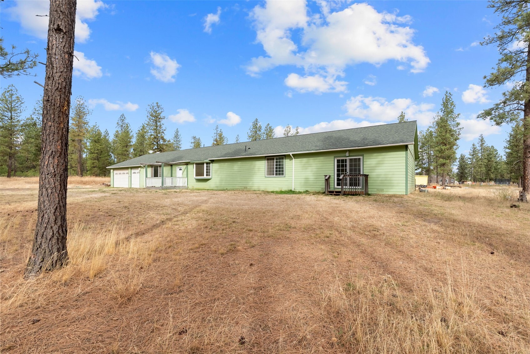 25720 W Malloy Prairie Road Property Photo 1