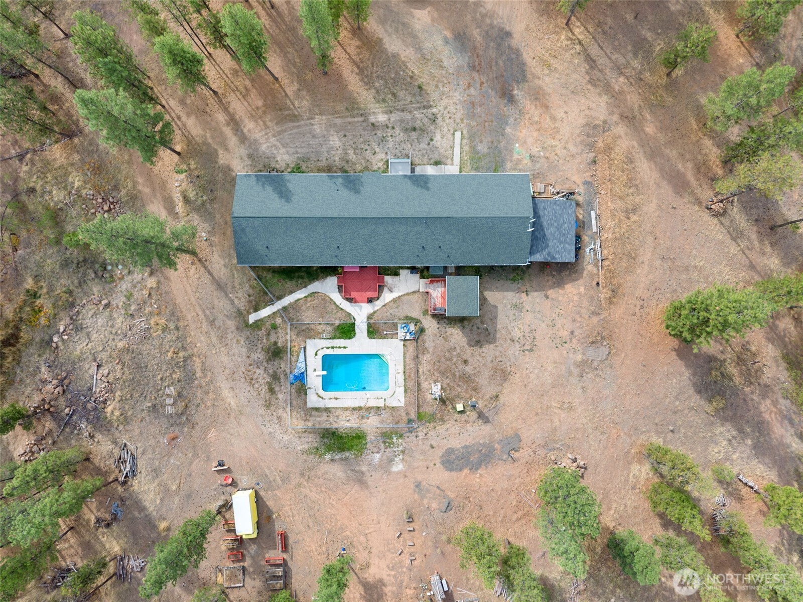 25720 W Malloy Prairie Road Property Photo 2