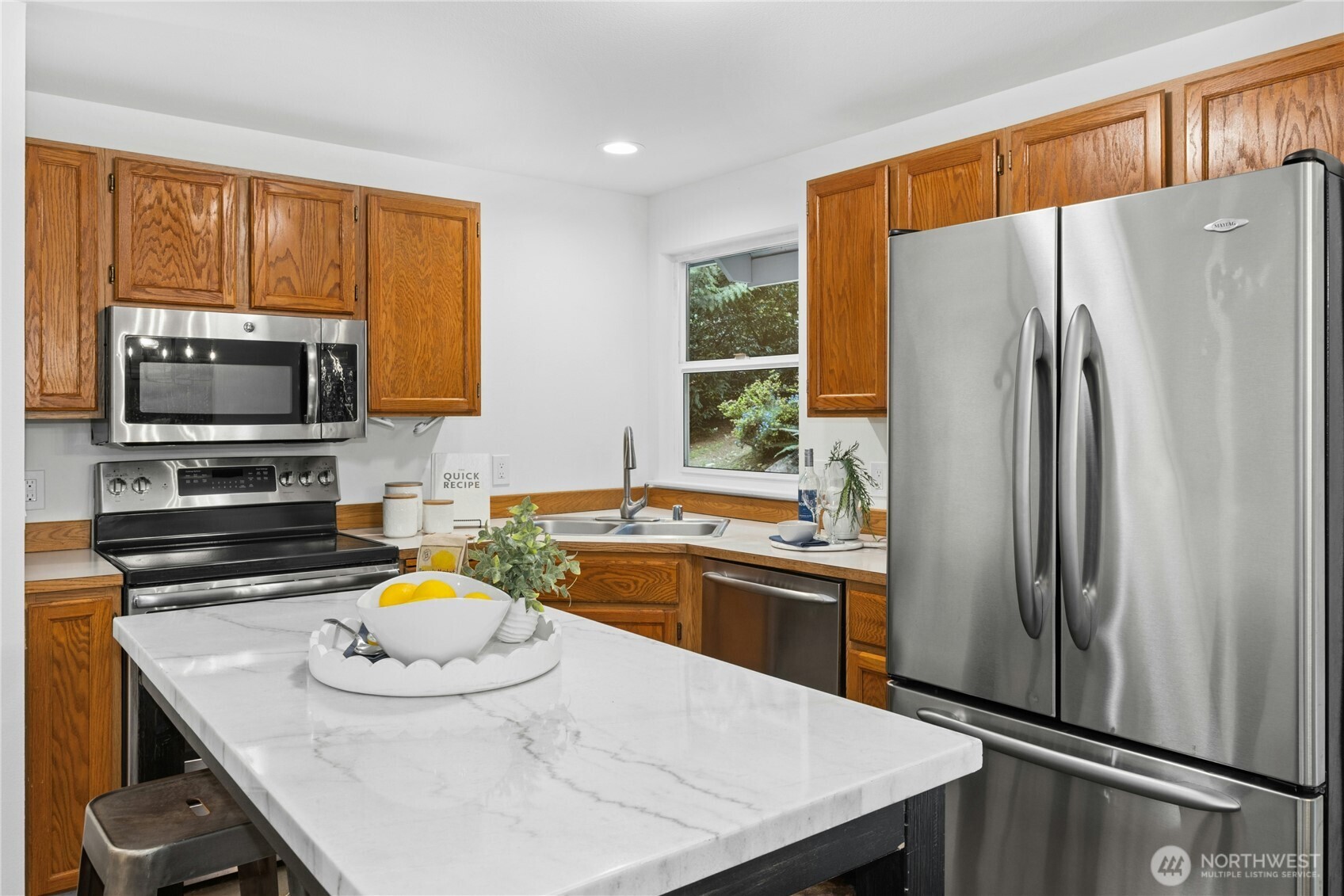 3211 W Ames Lake Drive Property Photo 10