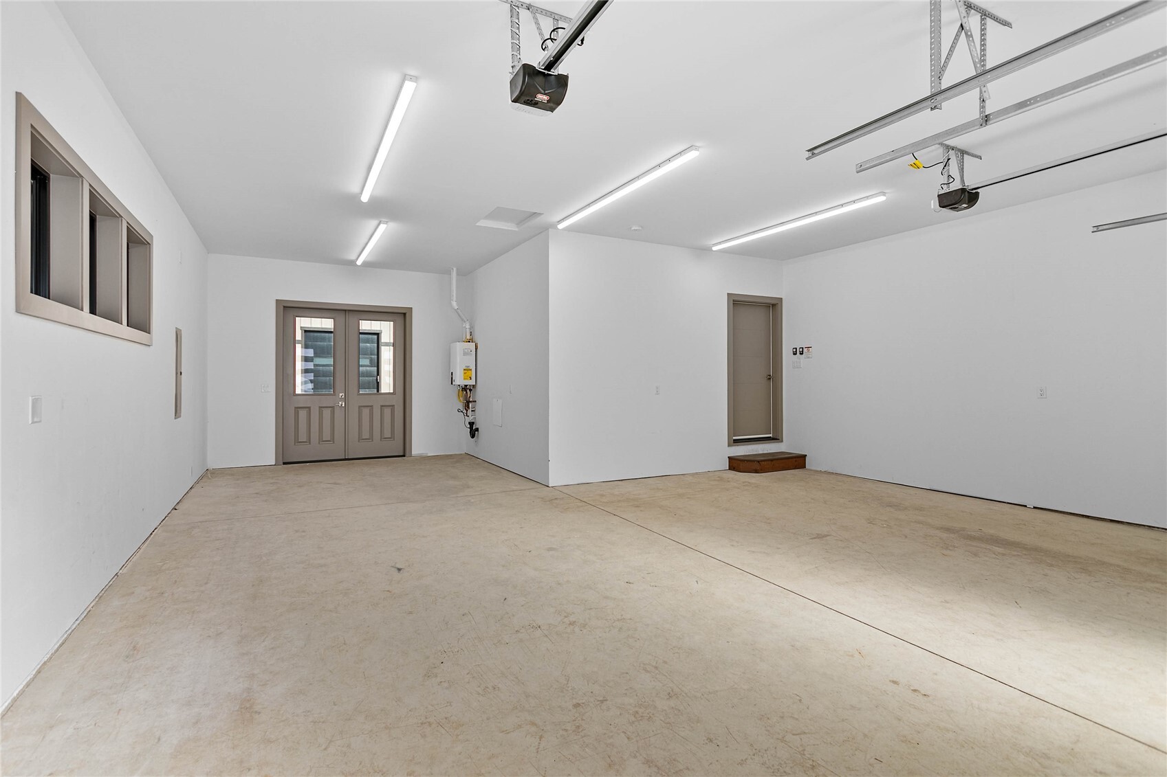 204 E Wiser Lake Road Property Photo 32