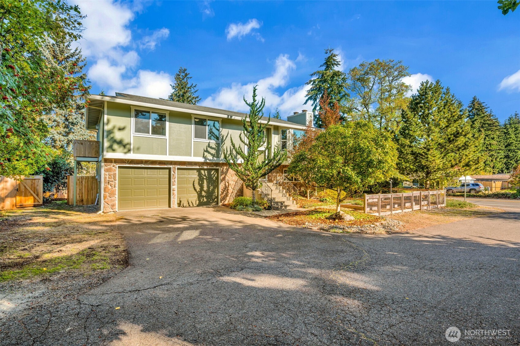 8109 42nd Street Ct Property Photo 1