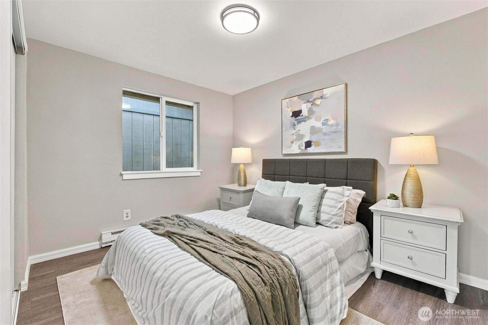 8728 13th Place Property Photo 10