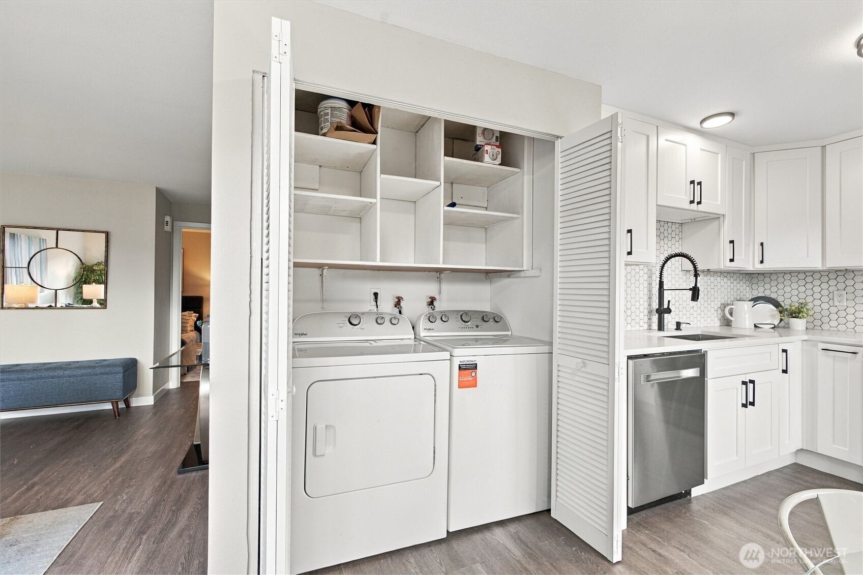 8728 13th Place Property Photo 15