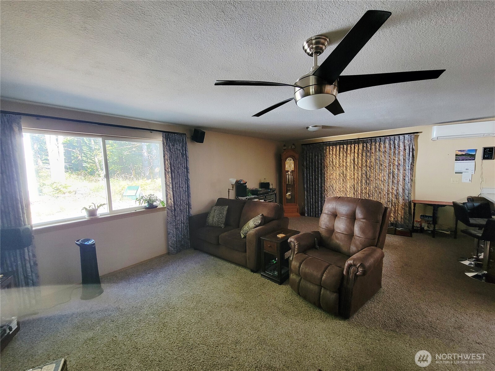 165 S Hawkins Road Property Photo 15