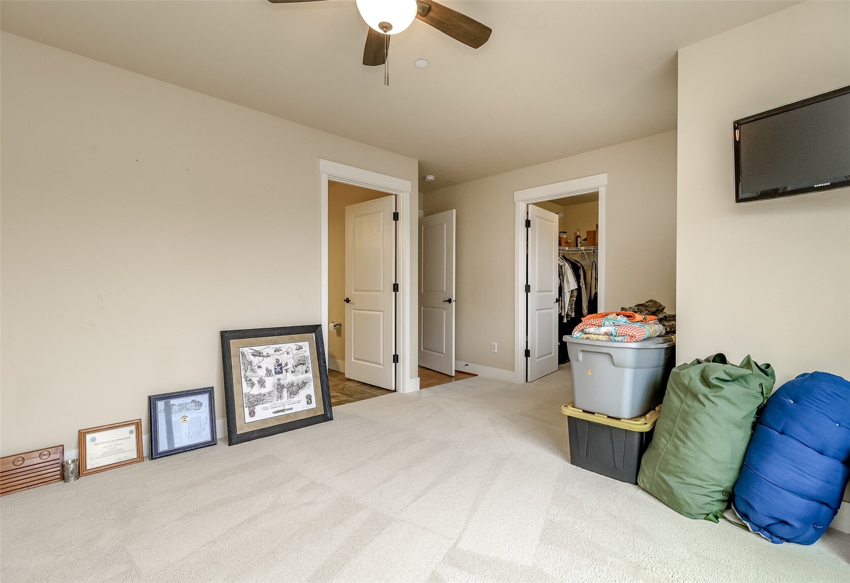 1183 Swan Loop Property Photo 16