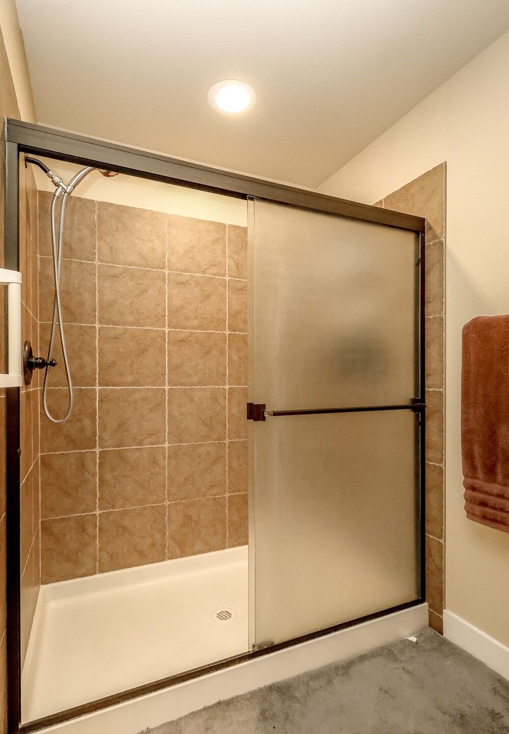 1183 Swan Loop Property Photo 31