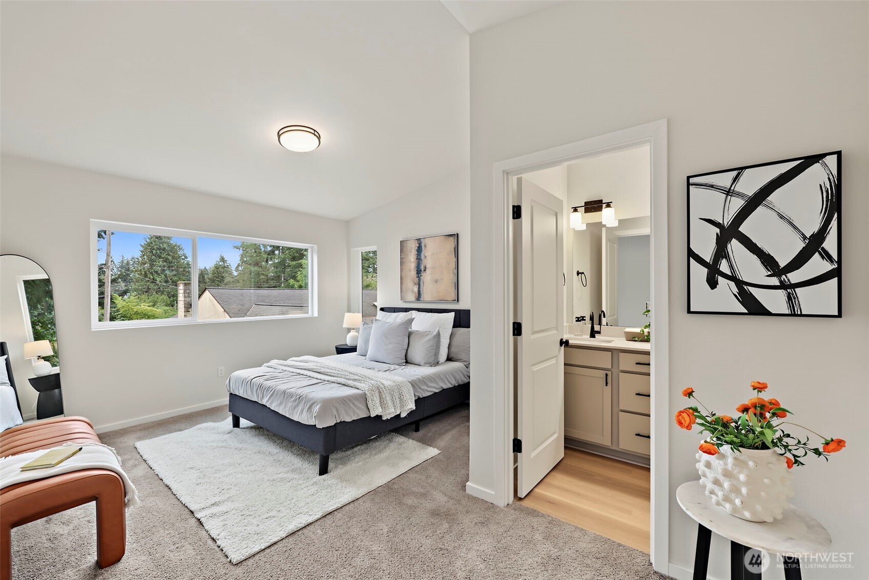14049 1st Avenue Property Photo 11