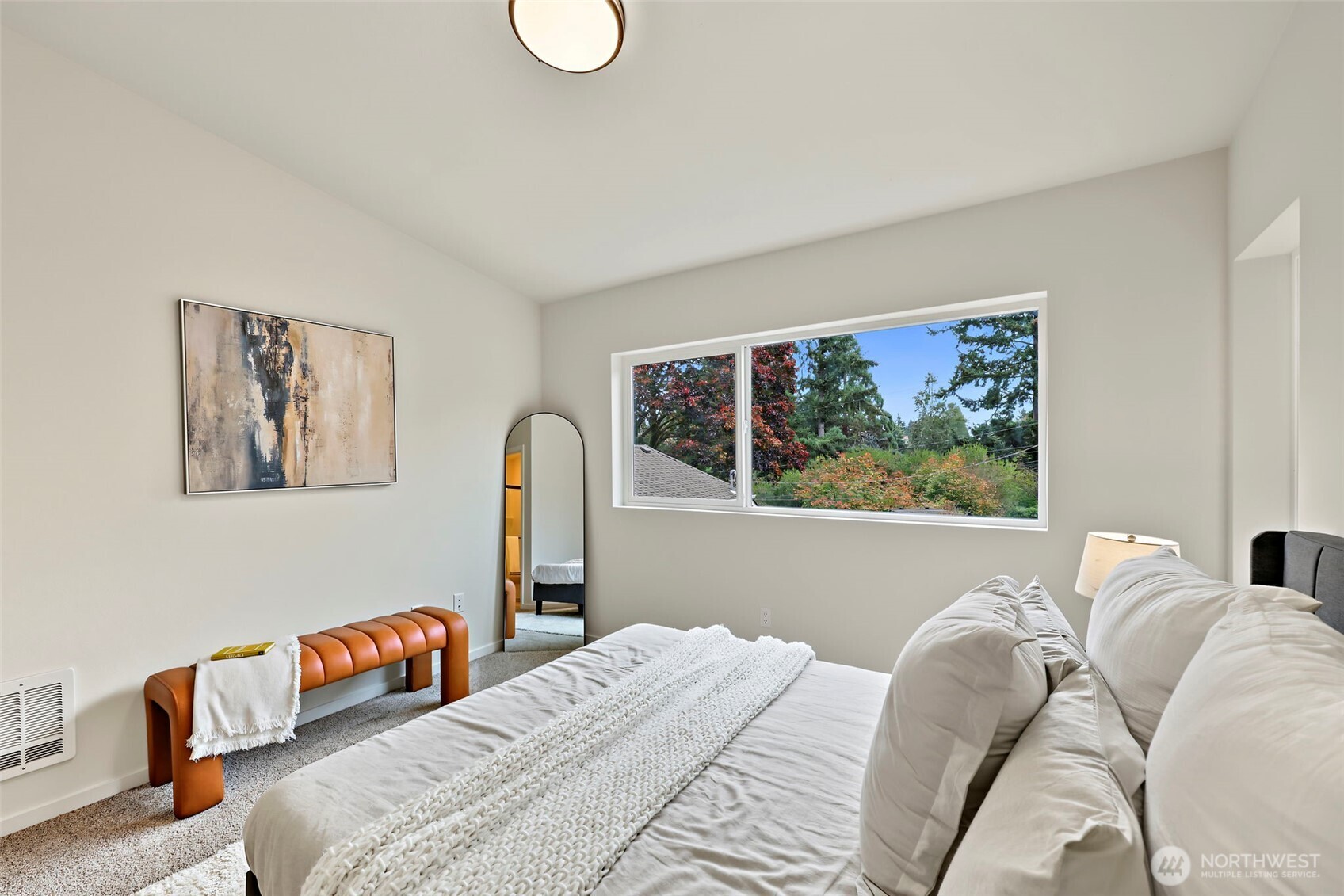 14049 1st Avenue Property Photo 13