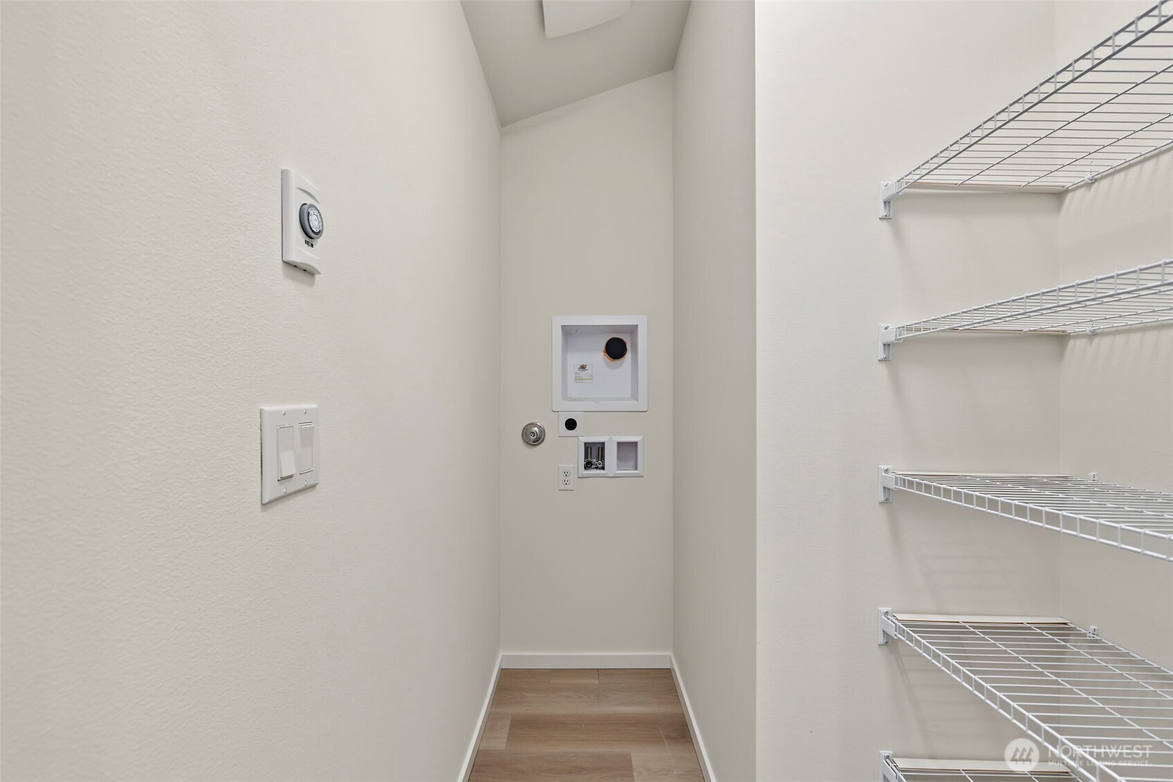 14049 1st Avenue Property Photo 17