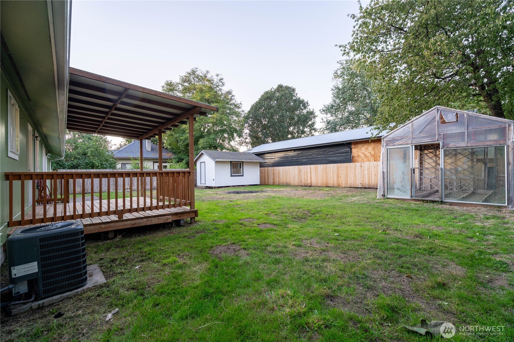 728 5th Avenue Property Photo 9