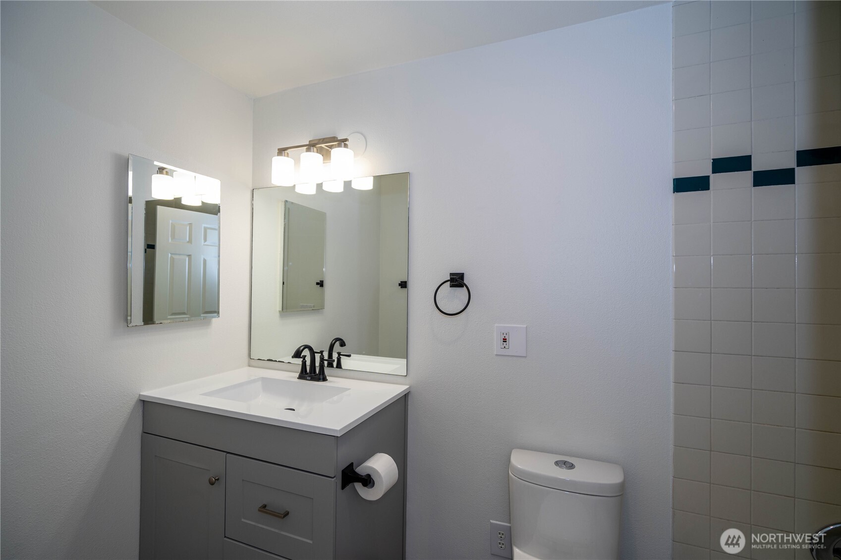 728 5th Avenue Property Photo 14