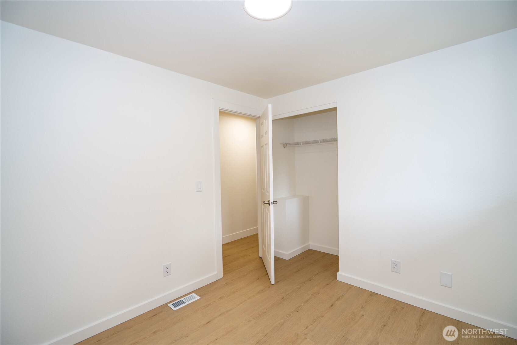 728 5th Avenue Property Photo 16