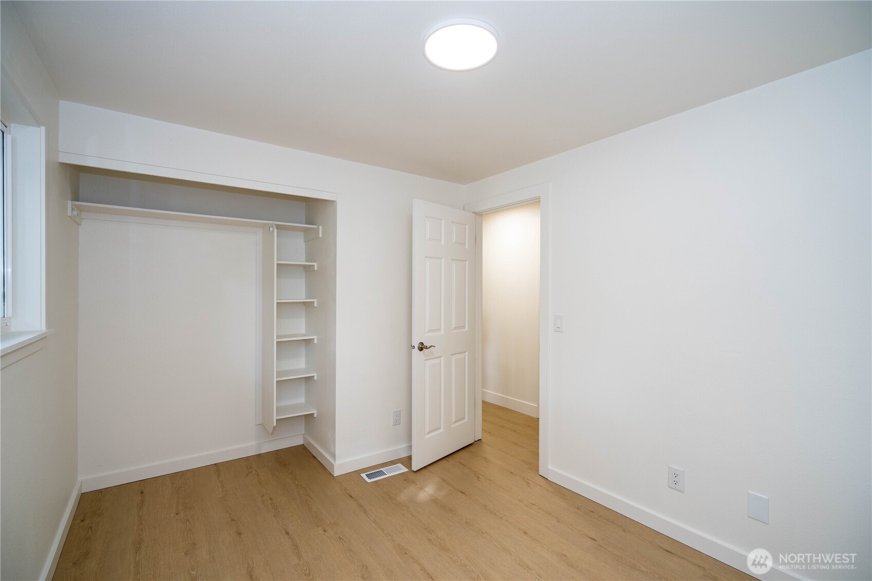 728 5th Avenue Property Photo 18