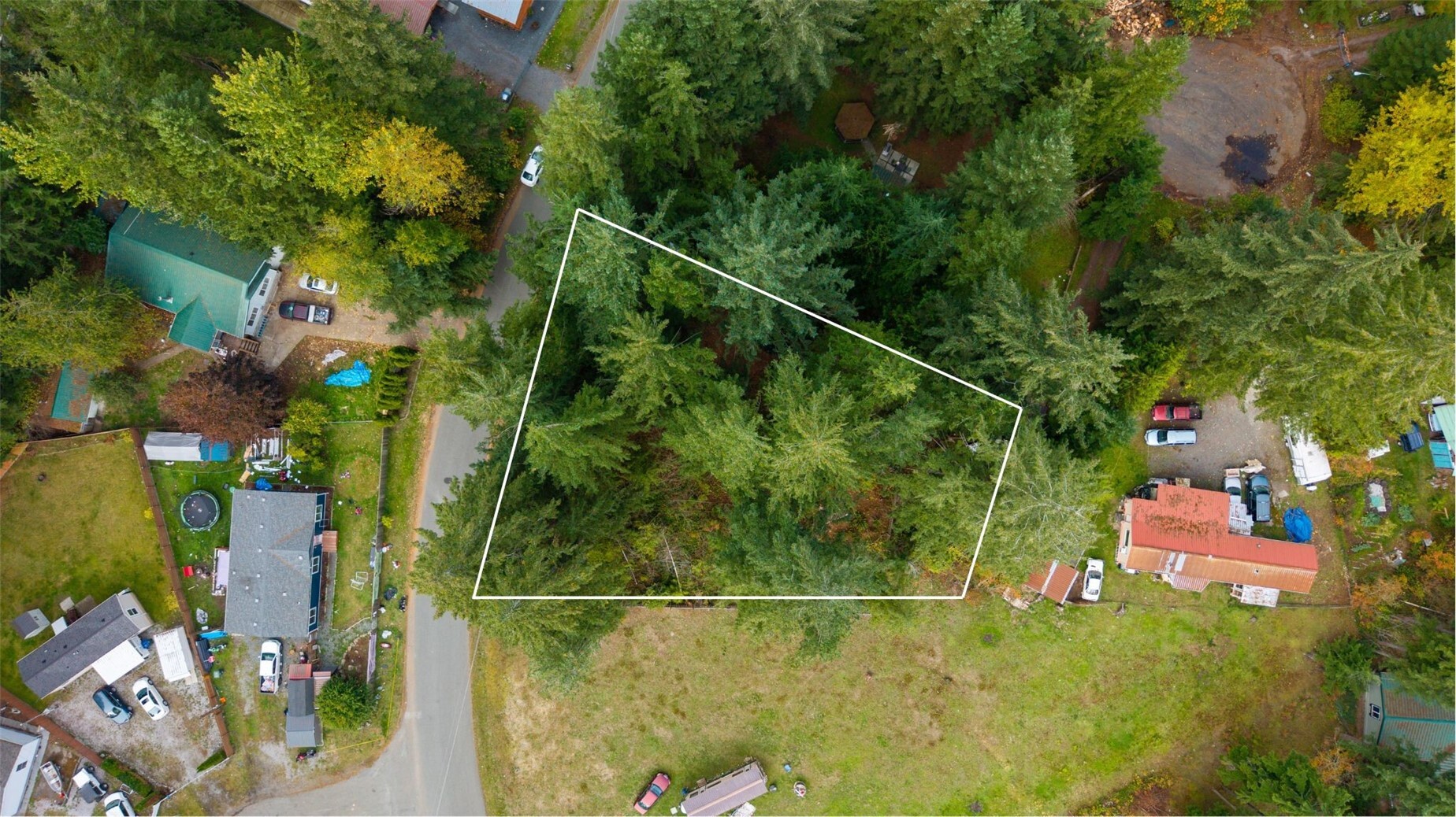 8290 Golden Valley Boulevard Property Photo 3