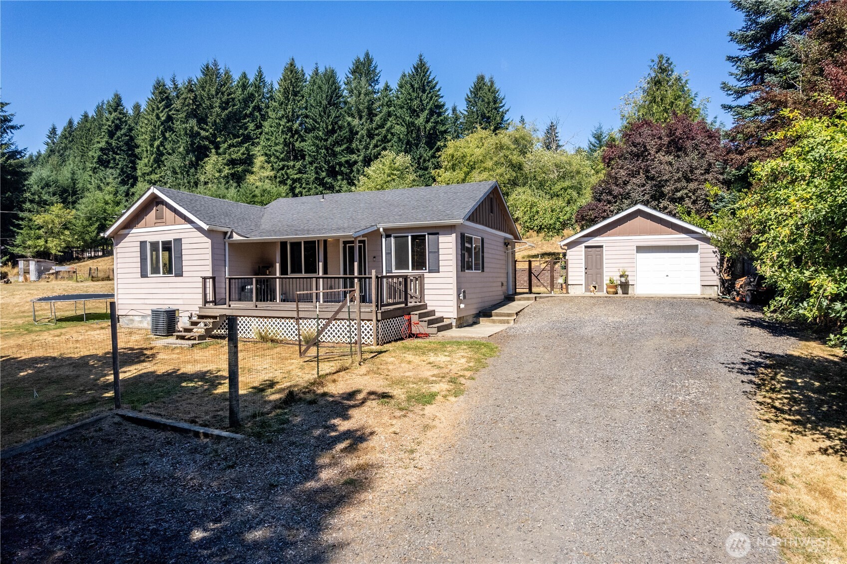 2210 Coal Creek Rd Property Photo 2