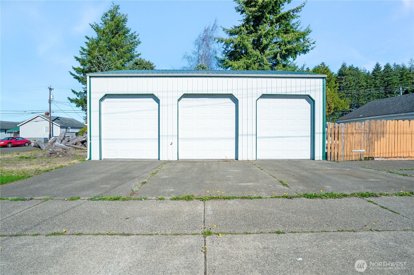 1209 2nd Street Property Photo 2