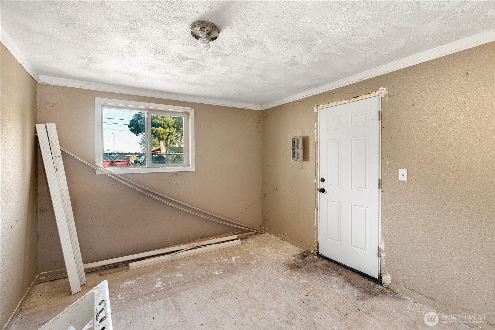 1209 2nd Street Property Photo 9