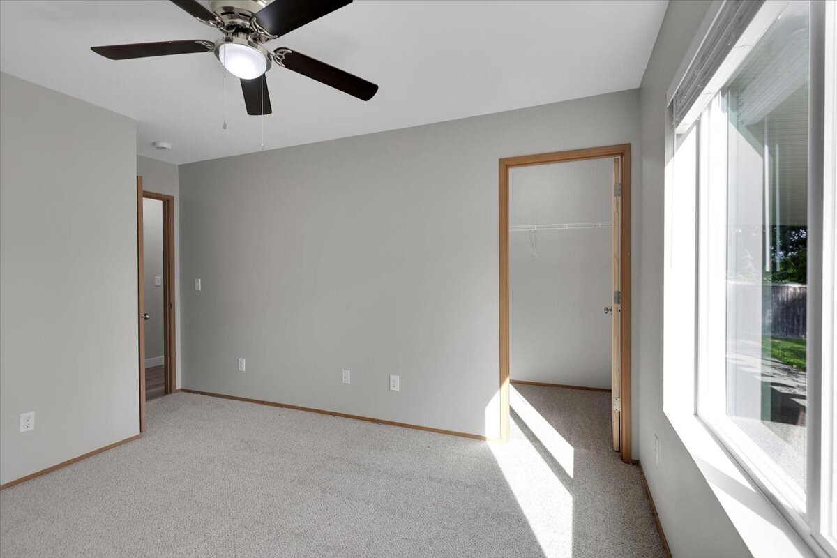 20015 52nd Avenue Property Photo 16