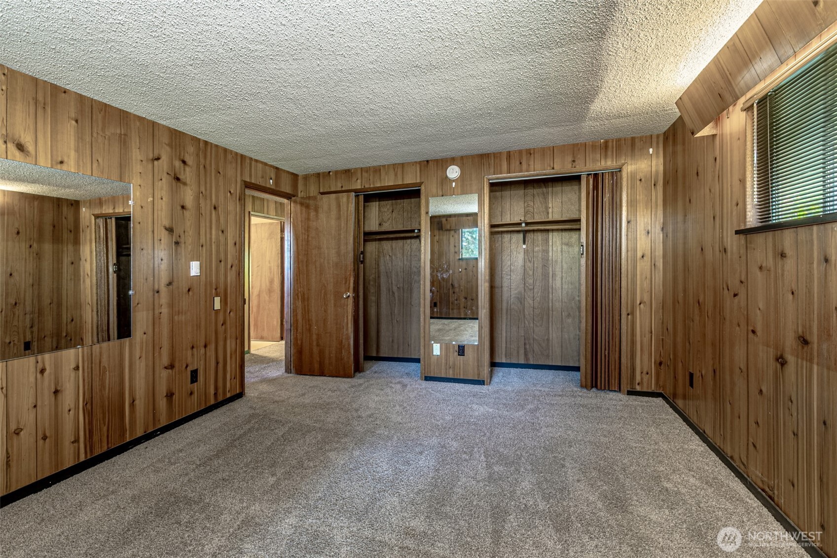 2322 W 4th Avenue Property Photo 16