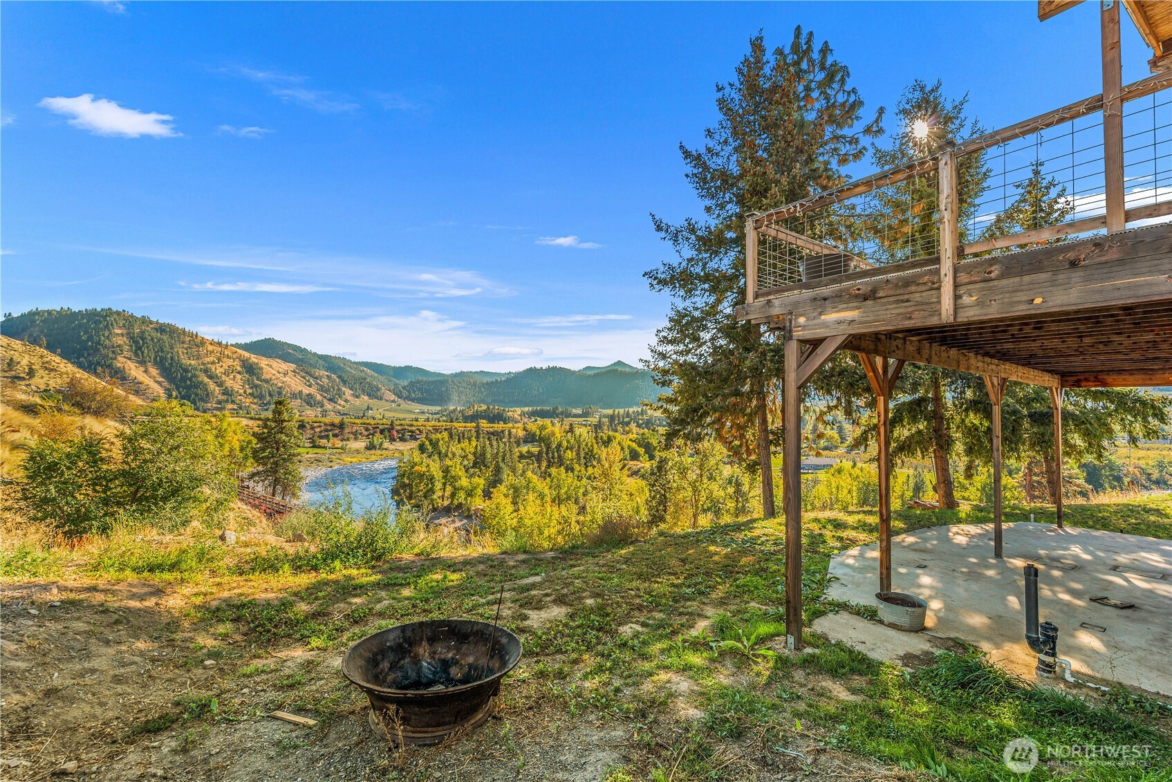 7985 North Dryden Road Property Photo 6