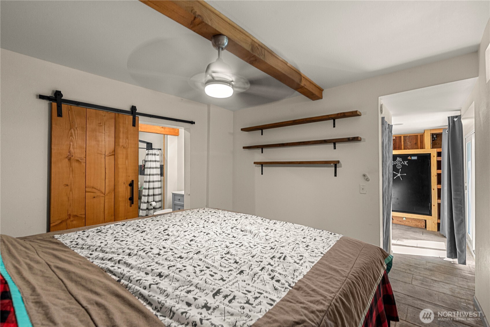 7985 North Dryden Road Property Photo 23